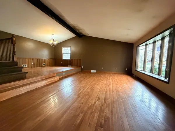 $259,900 | 516 Ca Crest Drive, Shorewood, IL 60404