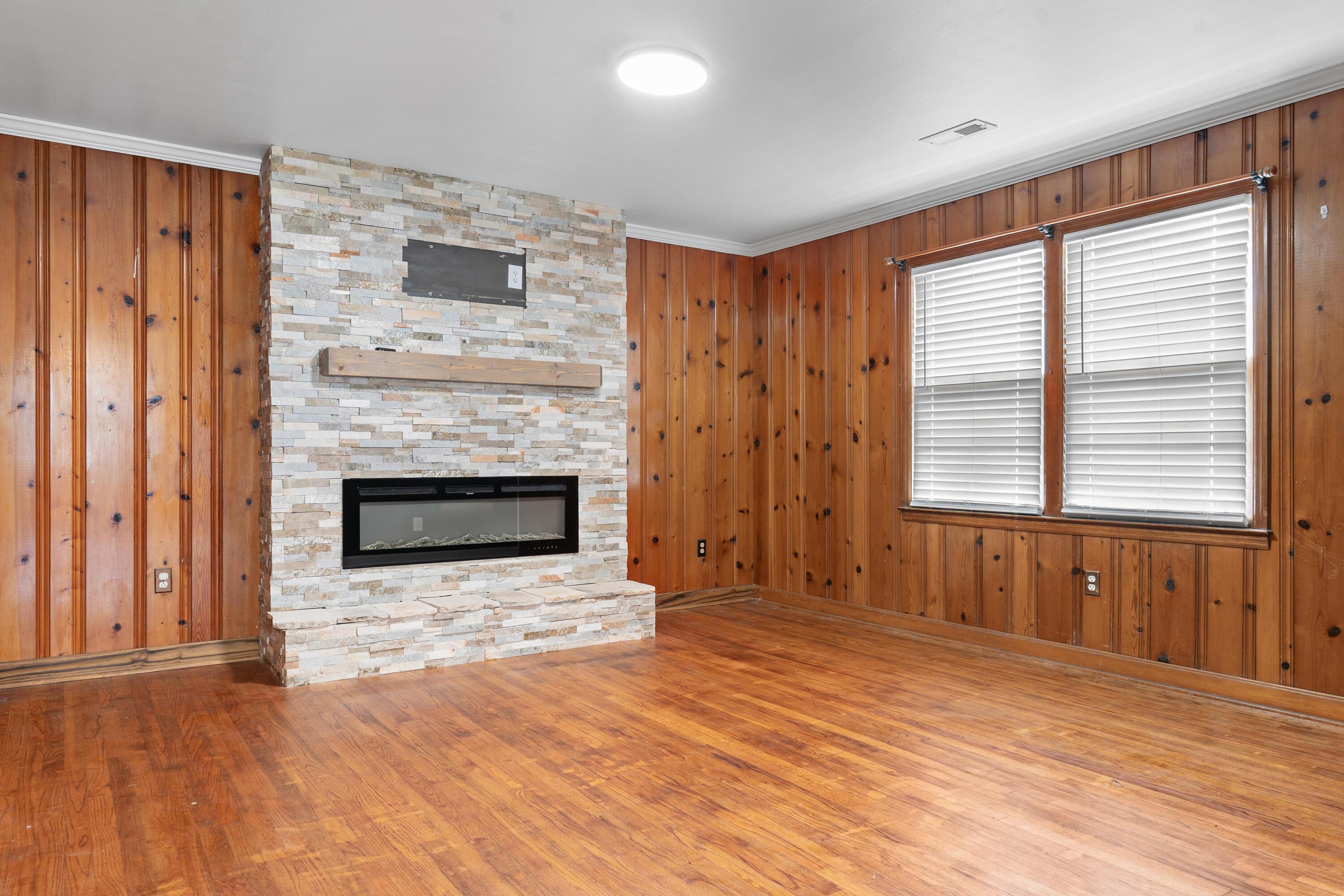 610 Ott Street Branchville, SC 29432 - Photo 4 of 25 DSC01705