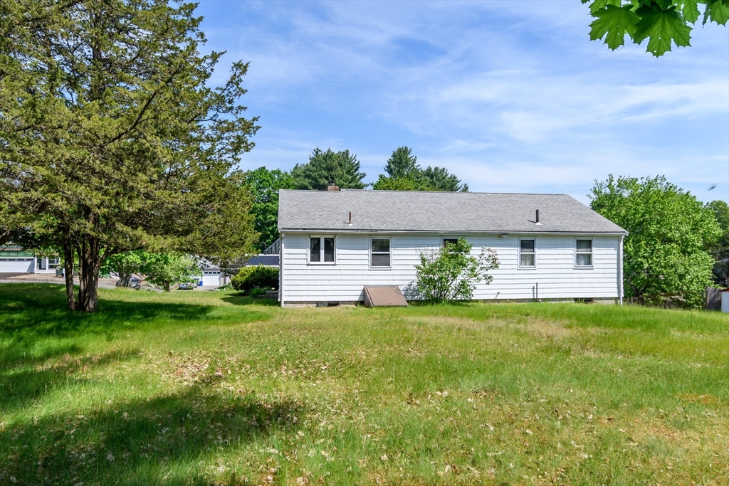 4 Hickory Road Natick, MA 01760 - Photo 21 of 24