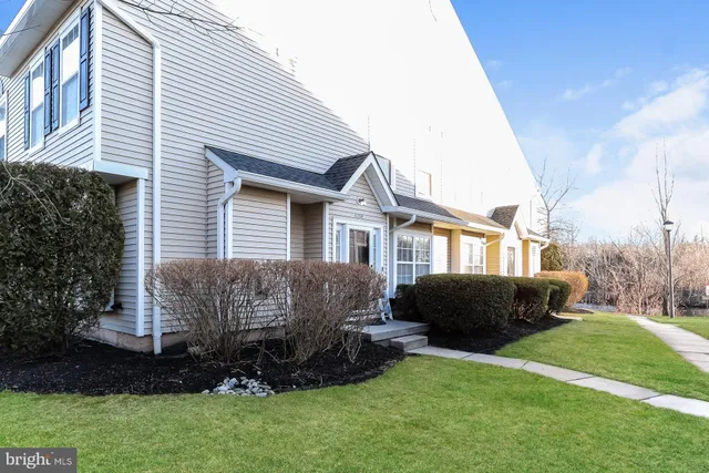 $2,800 | 4204 Buxmont Road, Marlton, NJ 08053