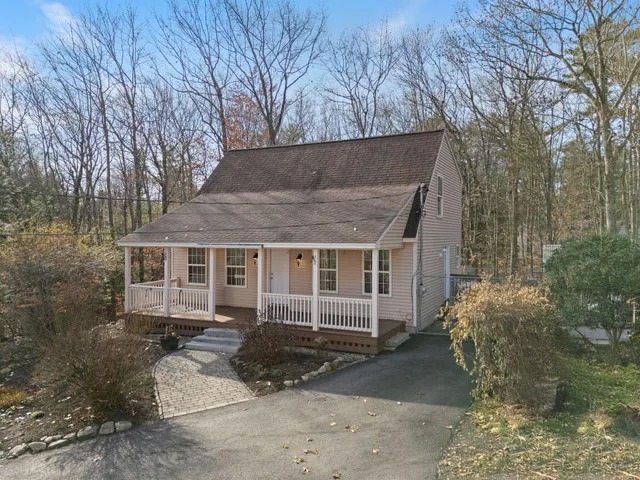 $629,000 | 4 Chelsey Lane, Gray, ME 04039