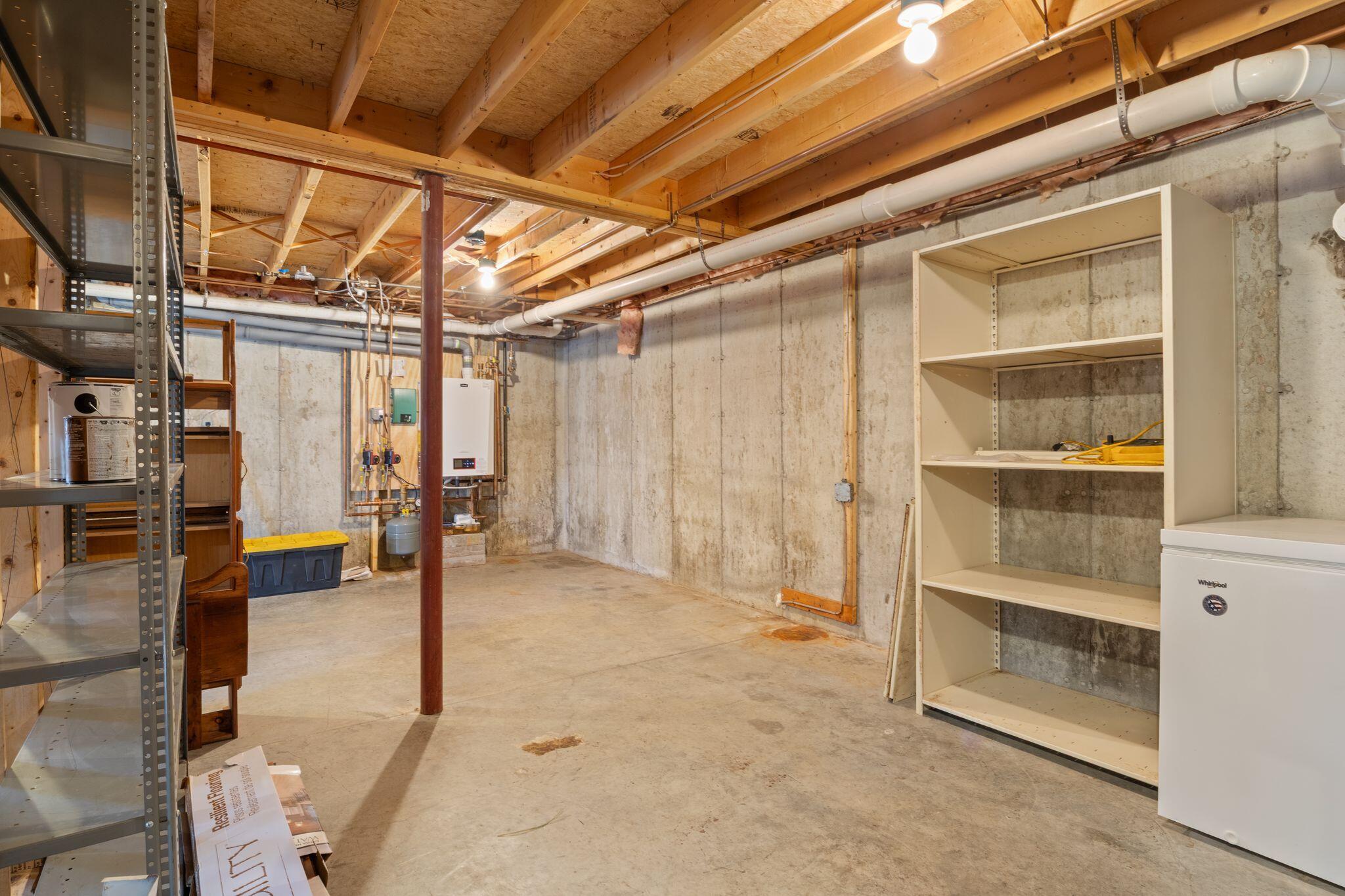 4 Chelsey Lane Gray, ME 04039 - Photo 34 of 56 4_Chelsey_Lane_23