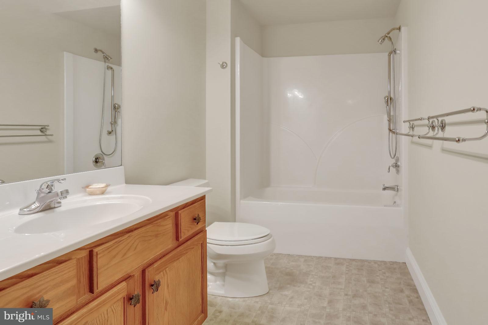 551 Mountain Road Boiling Springs, PA 17007 - Photo 19 of 35 Bathroom