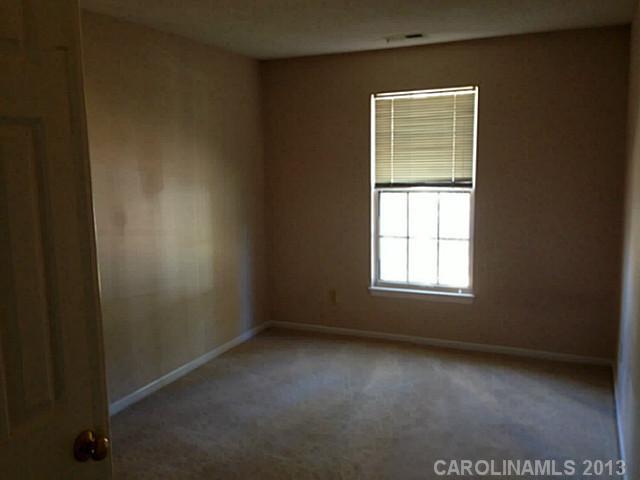 20115 Henderson Road, Unit K Cornelius, NC 28031 - Photo 9 of 13 Gallery Image 9
