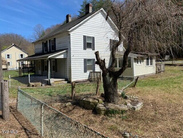 5332 Stonega Road Appalachia, VA 24216 - Photo 5 of 22 a side