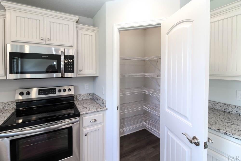 4521 Fort Sumter Road Milton, FL 32583 - Photo 8 of 29 Gallery Image 8