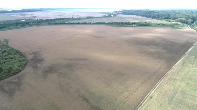 $2,371,500 | 412 Road De Witt Mo 64639, Carrollton, MO 64633