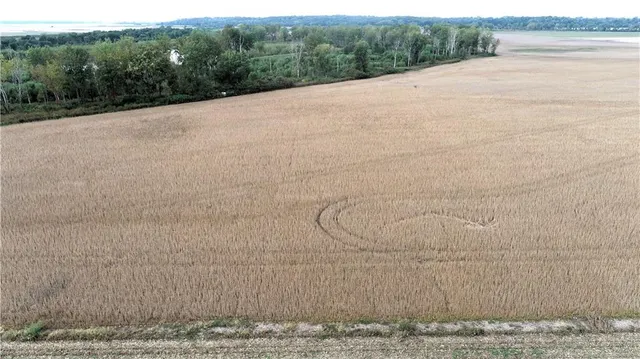 $2,371,500 | 412 Road De Witt Mo 64639, Carrollton, MO 64633