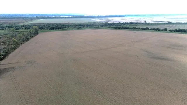 $2,371,500 | 412 Road De Witt Mo 64639, Carrollton, MO 64633