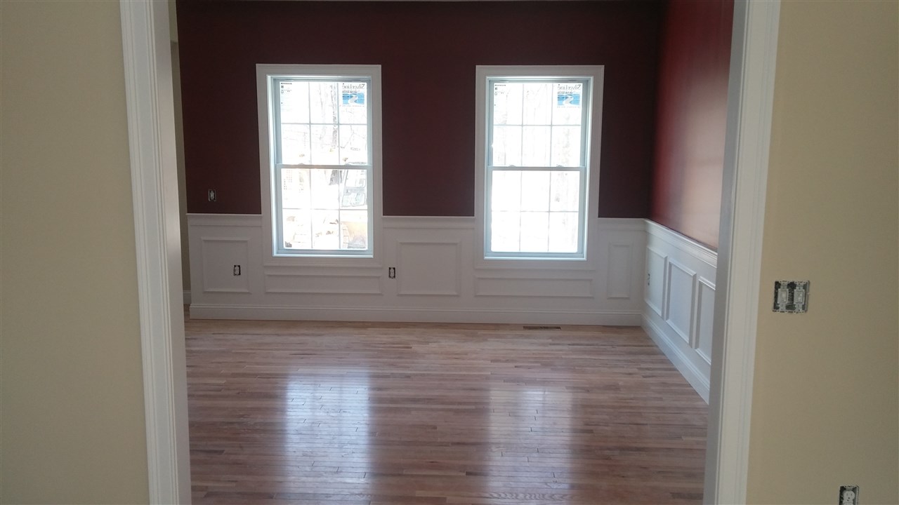 17 Zion Hill Road Salem, NH 03079 - Photo 4 of 20