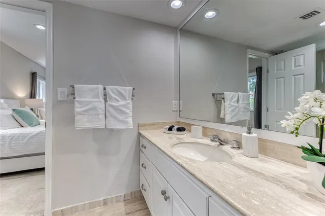 $32,995 | 616 1st Key Drive, Fort Lauderdale, FL 33304