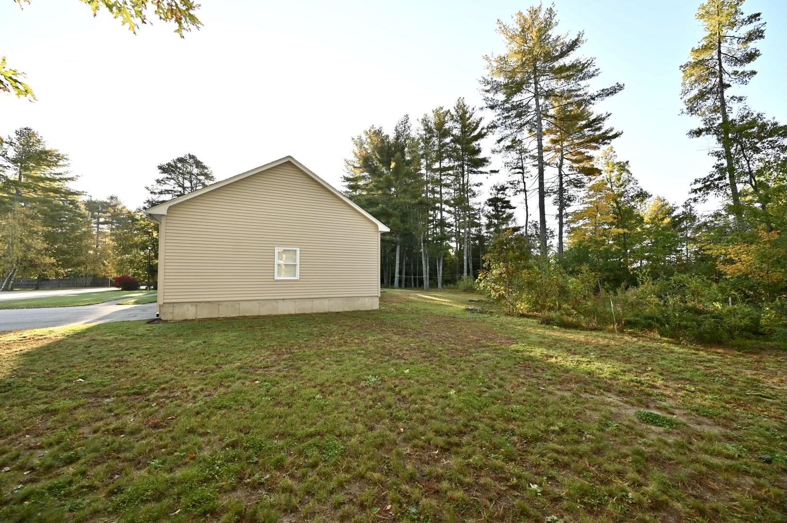 29 Sugar Brook Road Rochester, NH 03839 - Photo 5 of 31