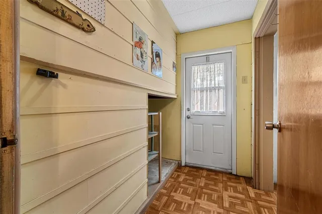 $349,000 | 6489 34th Terrace North, St. Petersburg, FL 33710