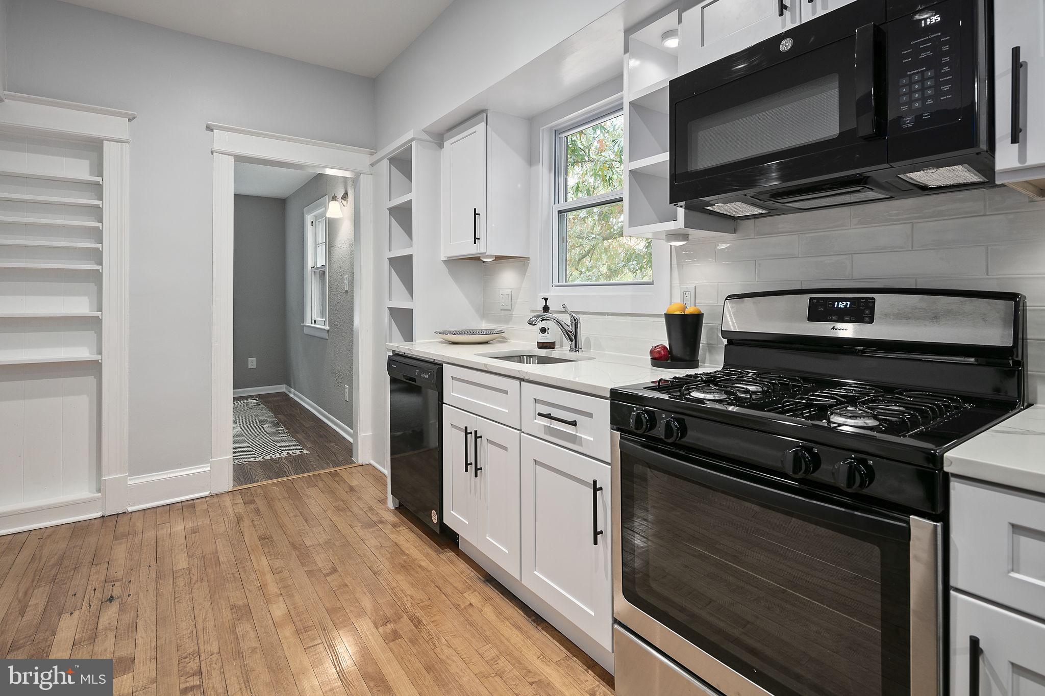 1711 Owens Road Oxon Hill, MD 20745 - Photo 19 of 37