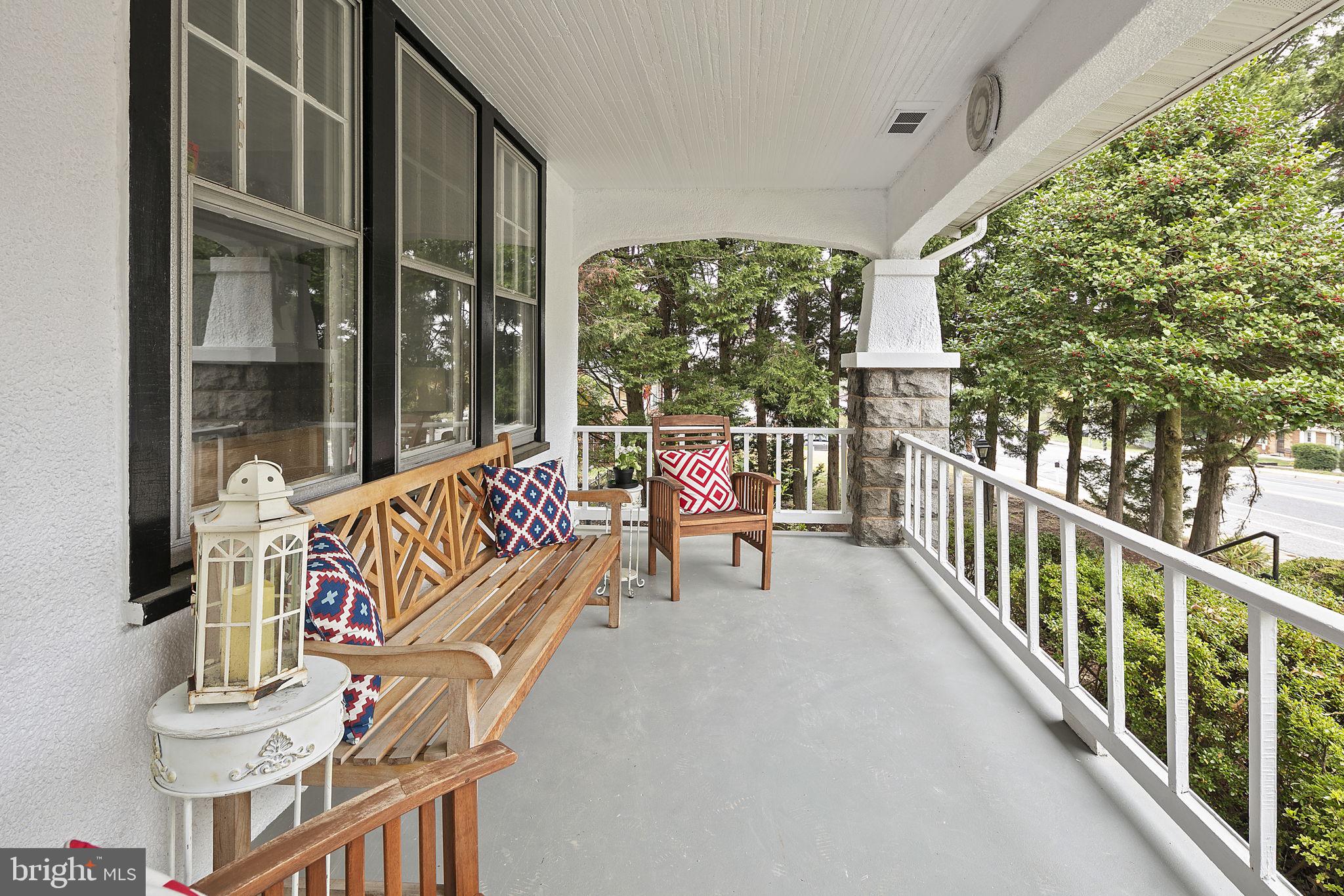 1711 Owens Road Oxon Hill, MD 20745 - Photo 3 of 37