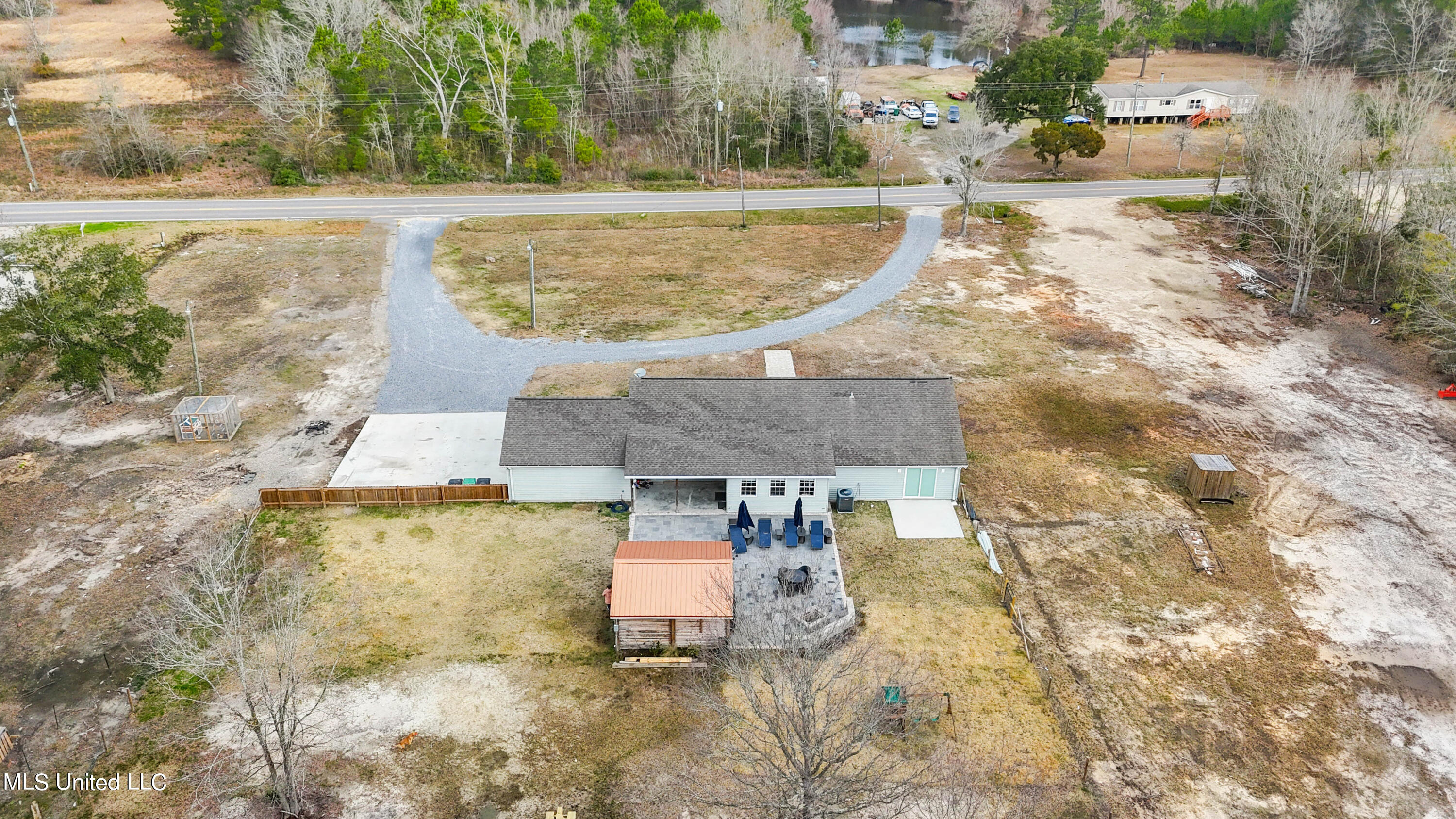 5519 Lower Bay Road Bay St. Louis, MS 39520 - Photo 35 of 38 035