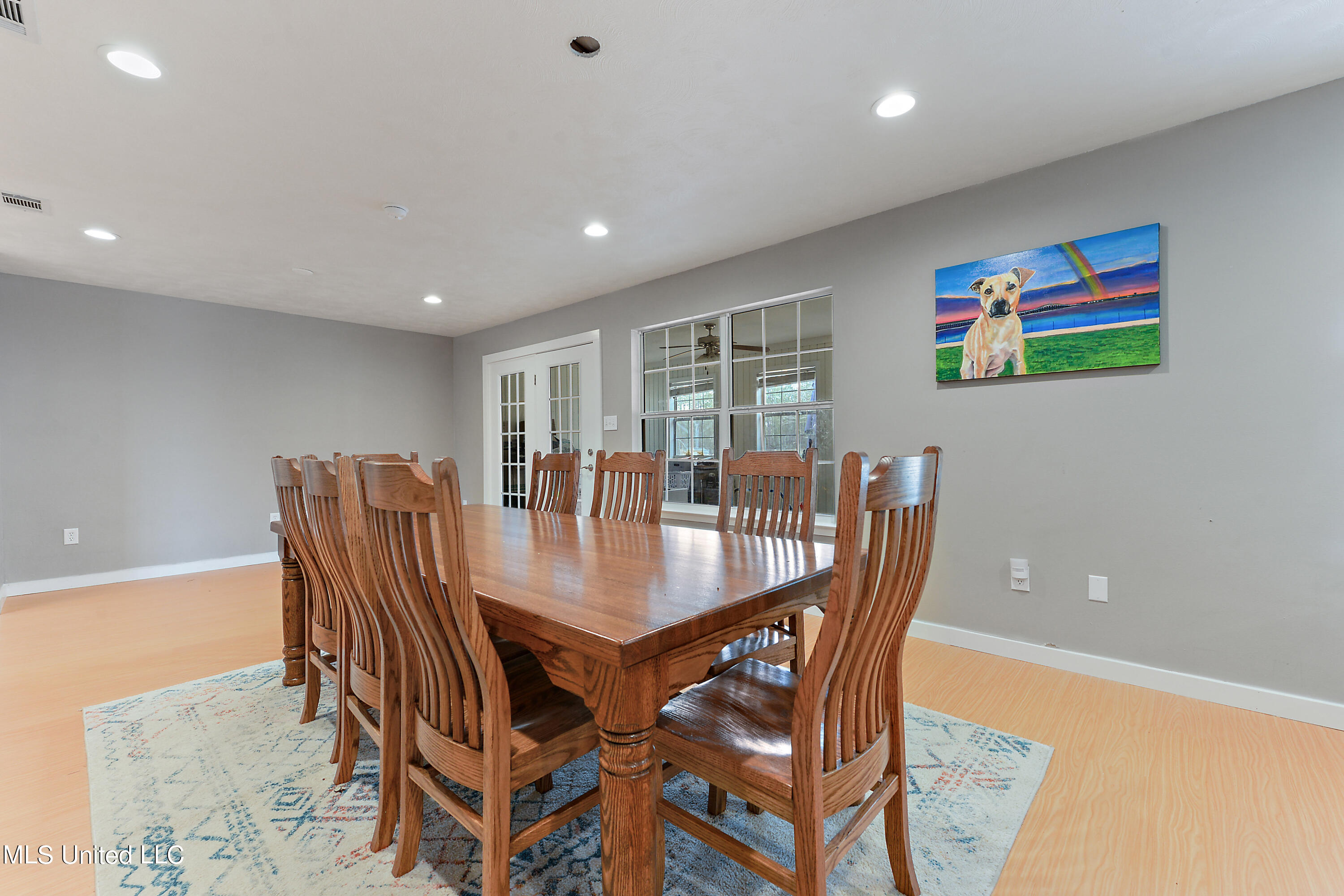 5519 Lower Bay Road Bay St. Louis, MS 39520 - Photo 5 of 38 005