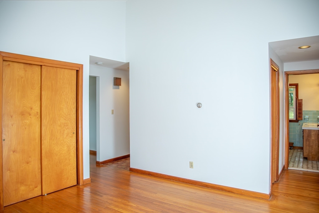 100 Lee Road Deerfield, MA 01373 - Photo 20 of 42 Gallery Image 20