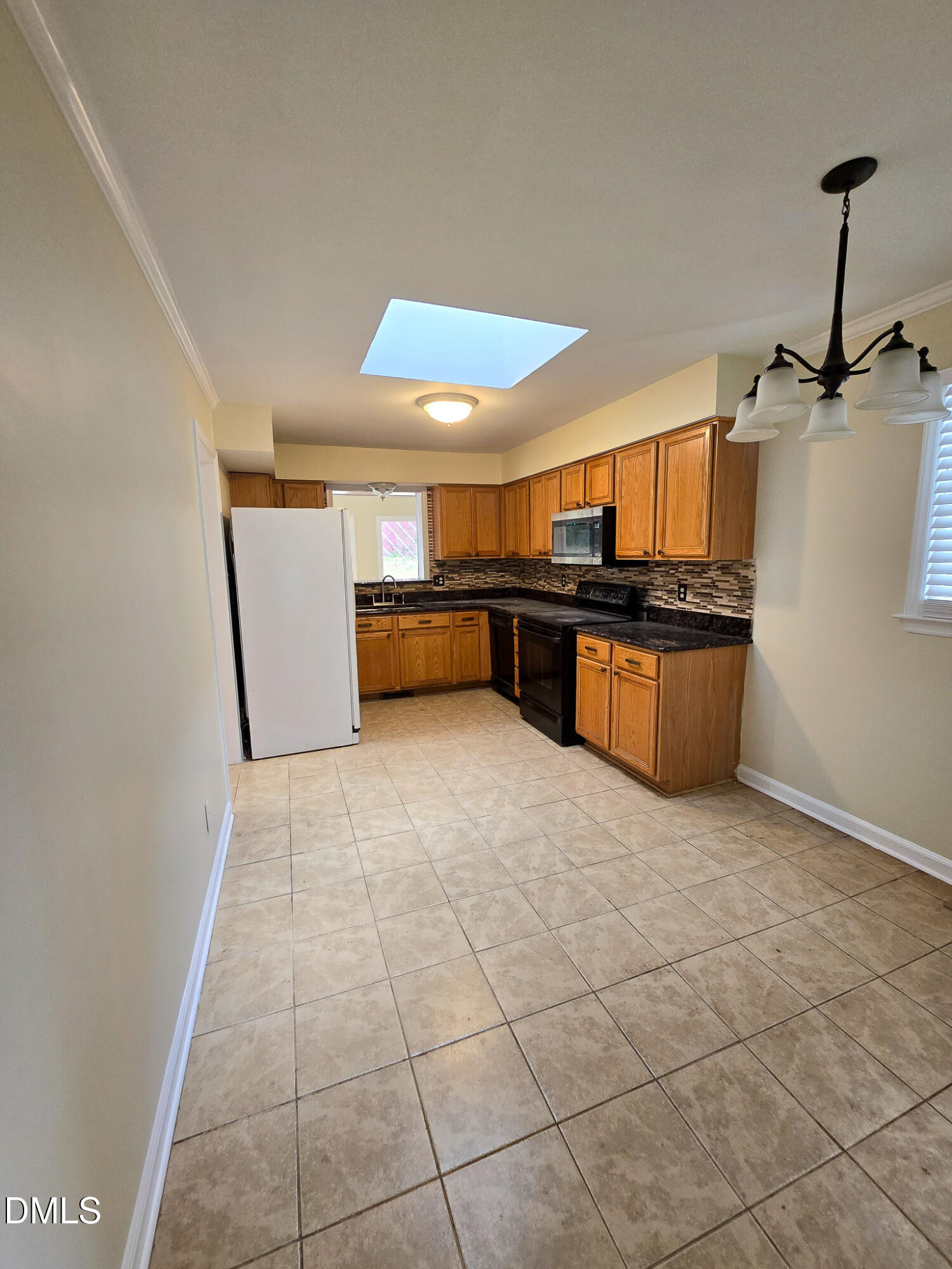 4914 Oak Park Road Raleigh, NC 27612 - Photo 11 of 44 20240617_123928