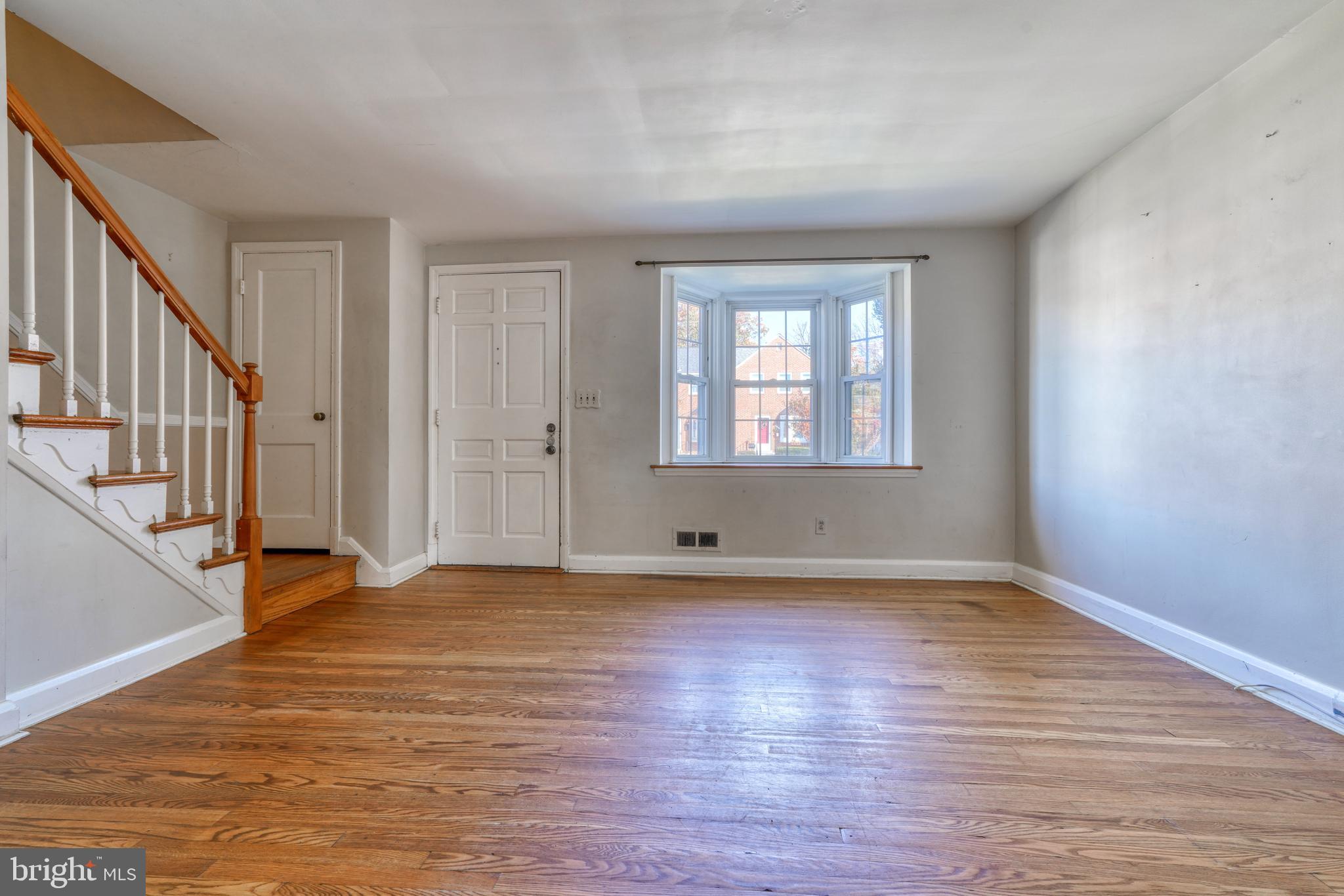 1625 Thetford Road Towson, MD 21286 - Photo 5 of 39 Gallery Image 5