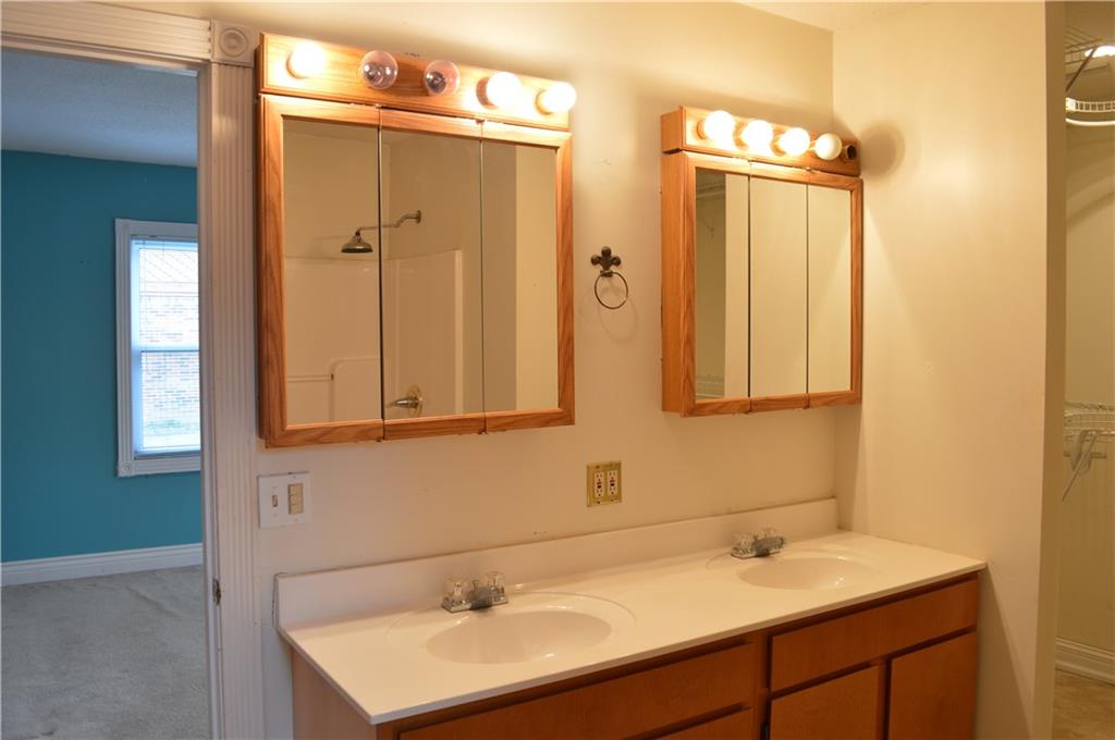 30 West Thompson Road Indianapolis, IN 46217 - Photo 12 of 31 Gallery Image 12