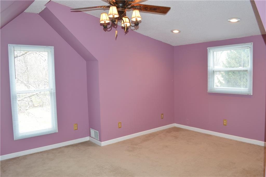 30 West Thompson Road Indianapolis, IN 46217 - Photo 14 of 31 Gallery Image 14