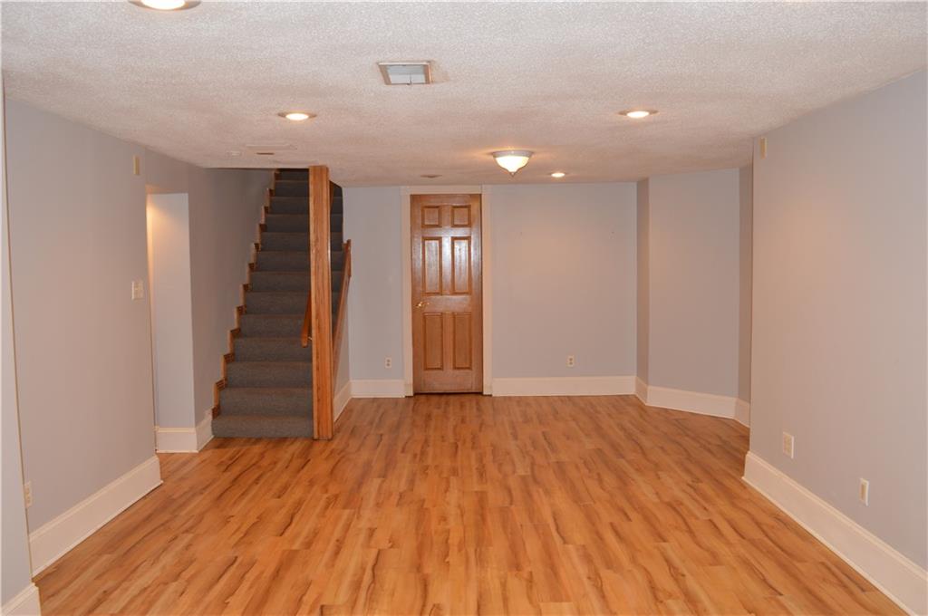 30 West Thompson Road Indianapolis, IN 46217 - Photo 21 of 31 Gallery Image 21