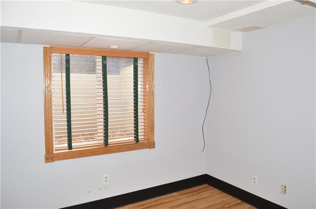 30 West Thompson Road Indianapolis, IN 46217 - Photo 22 of 31 Gallery Image 22