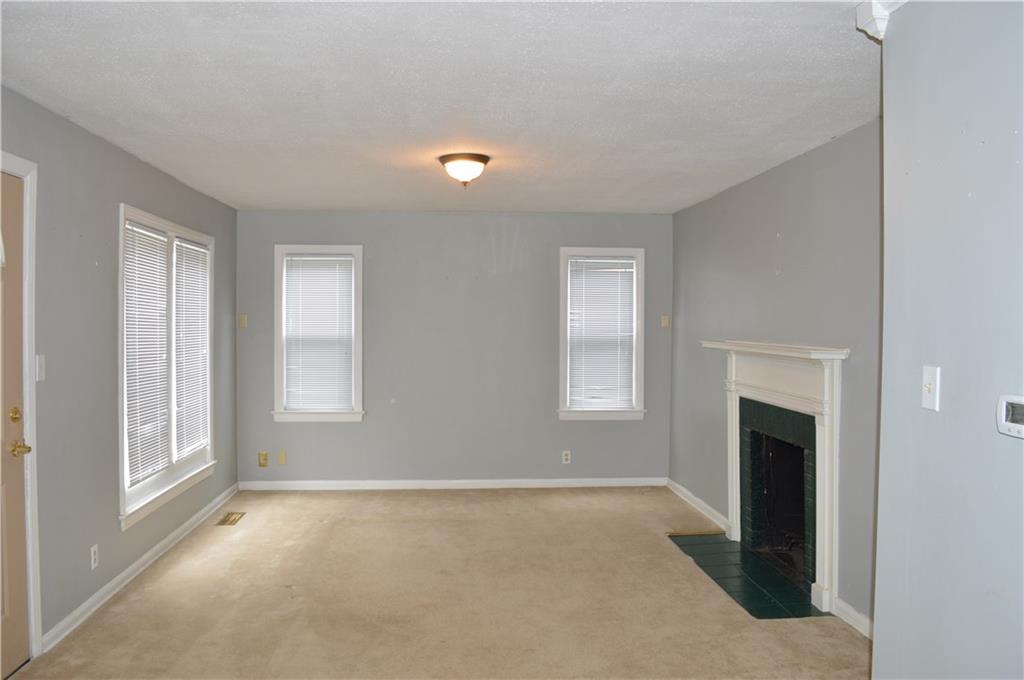 30 West Thompson Road Indianapolis, IN 46217 - Photo 4 of 31 Gallery Image 4