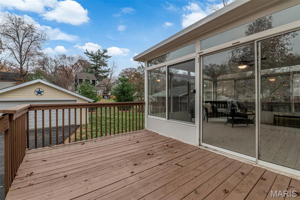 26 North Maple Avenue Ferguson, MO 63135 - Photo 5 of 32