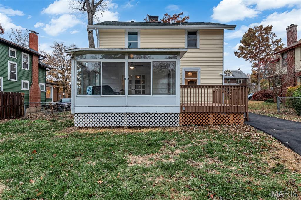 26 North Maple Avenue Ferguson, MO 63135 - Photo 6 of 32