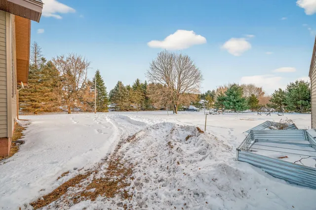 $287,000 | 32 Viking Boulevard Northwest, Cedar, MN 55011