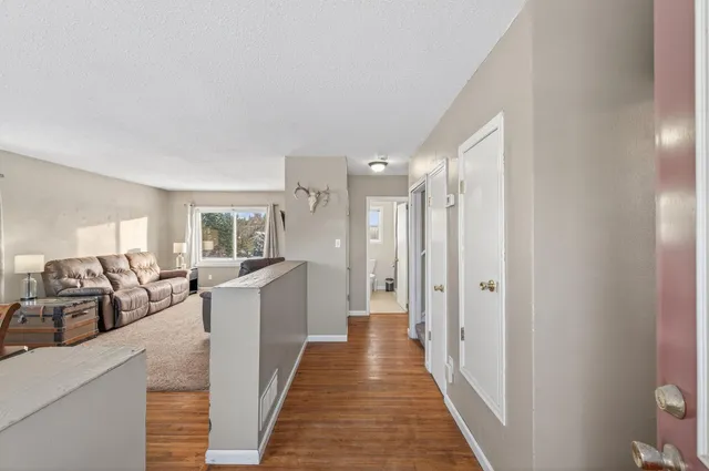 $287,000 | 32 Viking Boulevard Northwest, Cedar, MN 55011