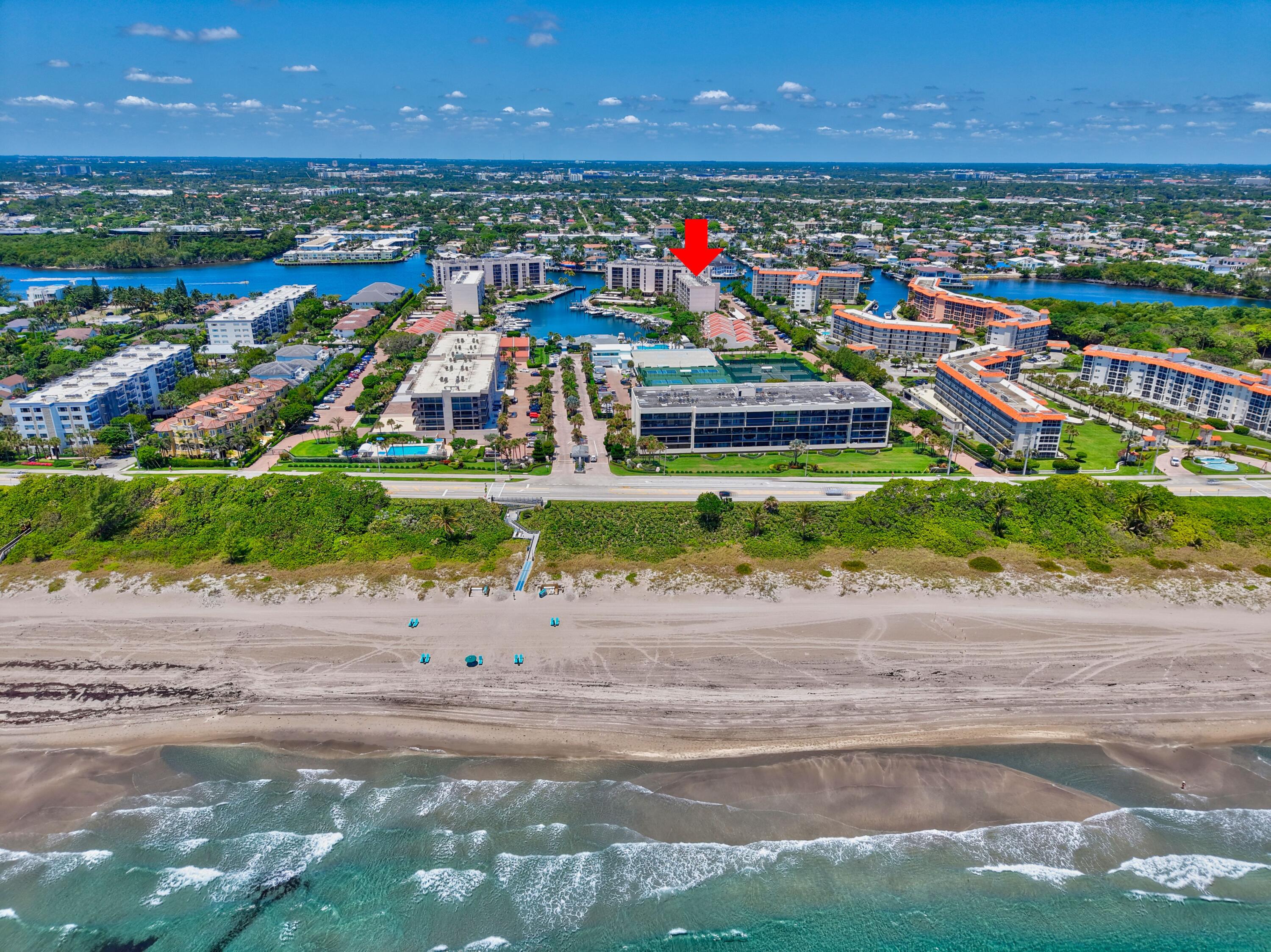 2707 North Ocean Boulevard, Unit 306D Boca Raton, FL 33431 - Photo 2 of 50 PROXIMITY TO BEACH