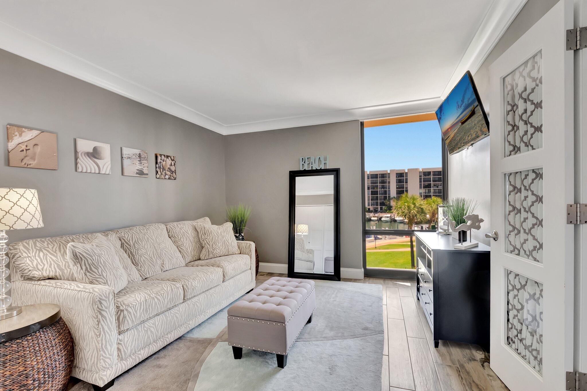 2707 North Ocean Boulevard, Unit 306D Boca Raton, FL 33431 - Photo 22 of 50 SECONDARY BEDROOM