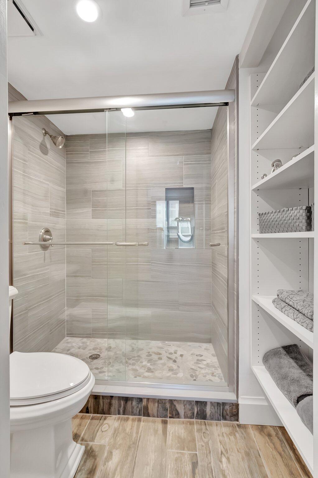 2707 North Ocean Boulevard, Unit 306D Boca Raton, FL 33431 - Photo 25 of 50 PRIMARY BATH