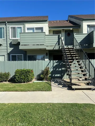 $370,000 | 635 North Bristol Street, Santa Ana, CA 92703