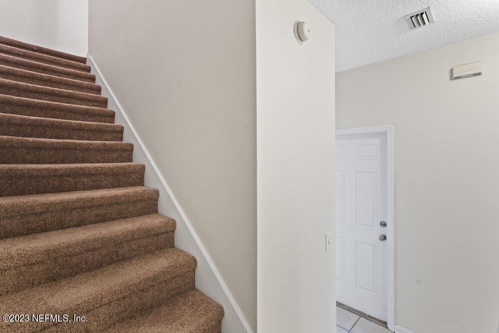 5260 Collins Road, Unit 705 Jacksonville, FL 32244 - Photo 17 of 33 017_5260_collins_rd_unit_705_17