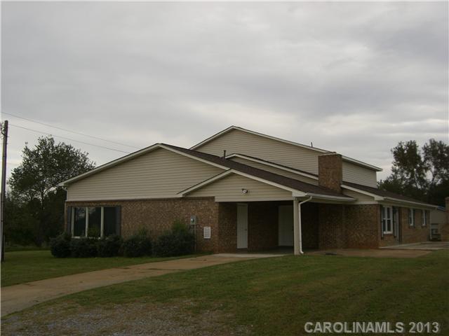 2610 South Post Road Shelby, NC 28152 - Photo 2 of 16 Gallery Image 2