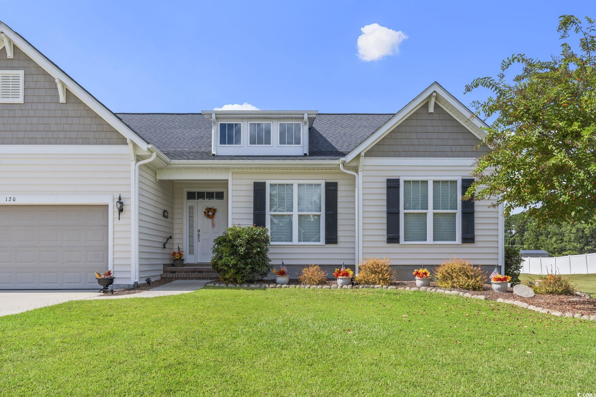 120 Stonehinge Court Conway, SC 29526 - Photo 2 of 31 View of front facade with a front lawn