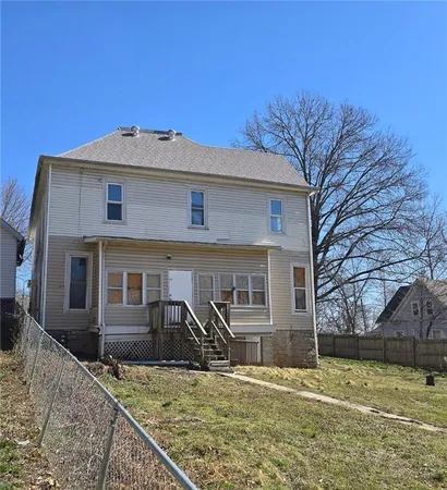 $67,500 | 715 Magnolia, Excelsior Springs, MO 64024
