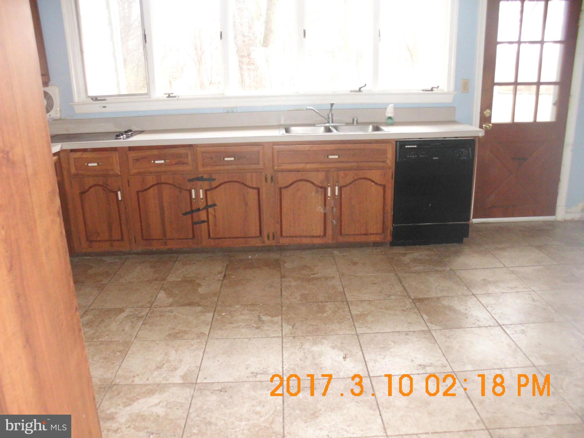 160 Randolph Road Silver Spring, MD 20904 - Photo 25 of 25 Kitchen