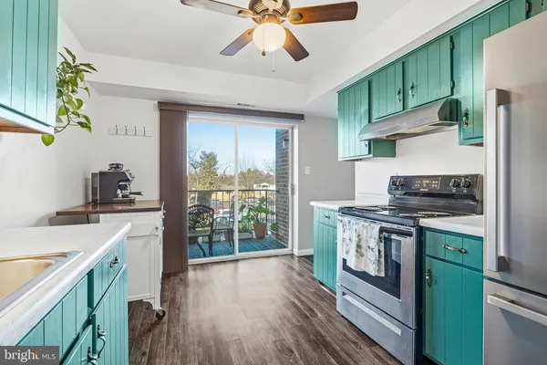 $230,000 | 200 Chapel Court, Unit 211, Walkersville, MD 21793