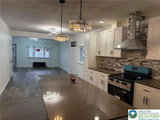 $199,000 | 41 Church Street, Kingston, PA 18704