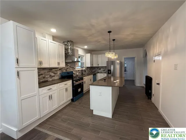 $199,000 | 41 Church Street, Kingston, PA 18704