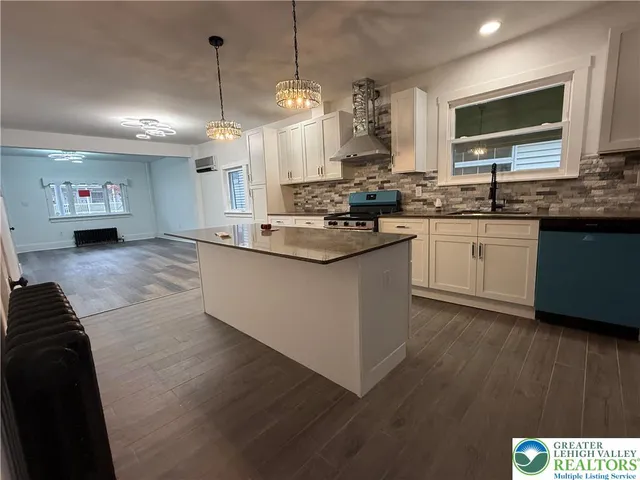 $199,000 | 41 Church Street, Kingston, PA 18704