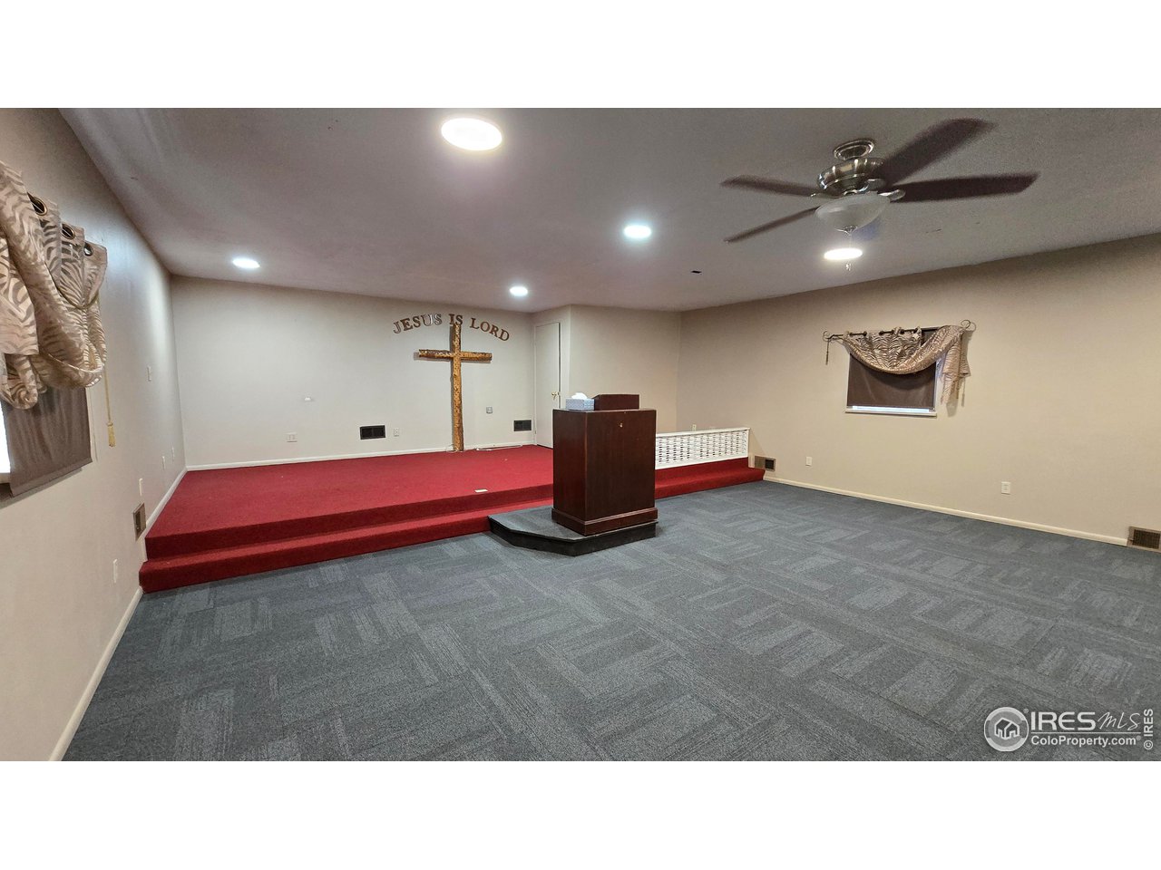 118 Dickson Street Wiggins, CO 80654 - Photo 9 of 34 MAIN AUDITORIUM