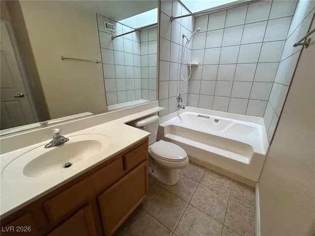 $1,075 | 2975 Juniper Hills Boulevard, Unit 204, Las Vegas, NV 89142