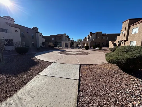 $1,025 | 2975 Juniper Hills Boulevard, Unit 204, Las Vegas, NV 89142