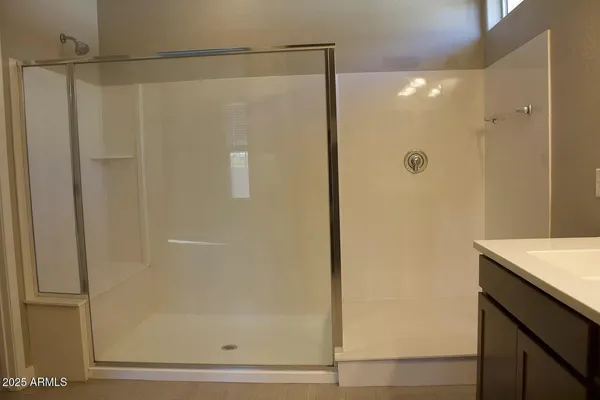 $2,500 | 8219 South 44th Glen, Laveen, AZ 85339